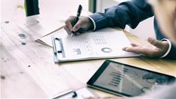 Investigate concerns related to style drift in American Funds portfolios and its impact on long-term benchmarking and asset allocation strategies.